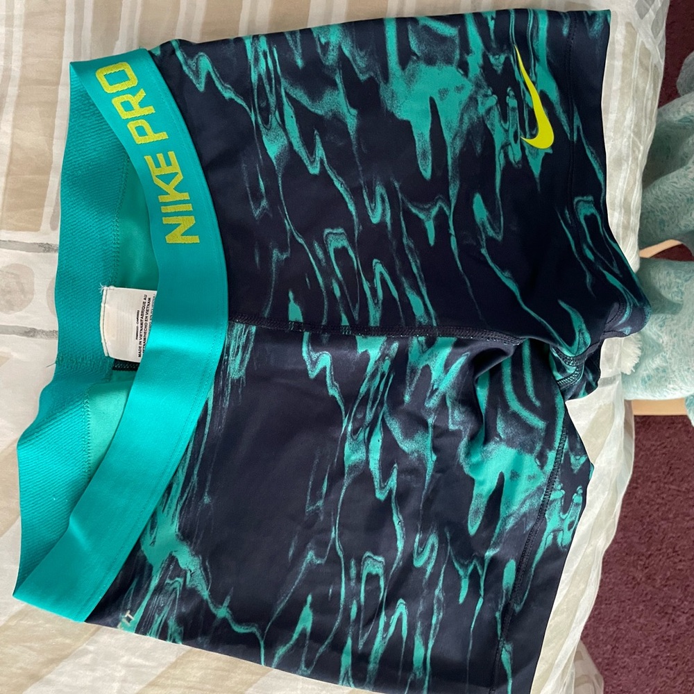 Nike pro shorts worn like one time!